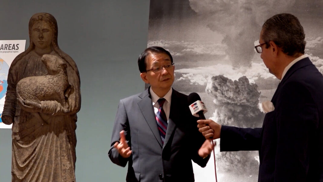 Mr. Terasaki being interviewed at the hall of Disarmament, UN by ATN/ Photo by Katsuhiro Asagiri