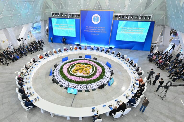 Photo credit: senate.parlam.kz