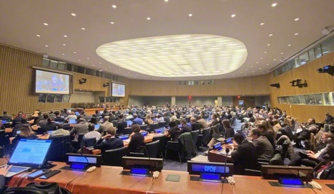 The UN General Assembly’s First Committee met from October to November last year at UN Headquarters in New York. Working with the Stop Killer Robots campaign and other partners, SGI helped bring the voices of civil society into the discussions. Each year since 2023, following its approval by the First Committee, a resolution on lethal autonomous weapons systems has been adopted by the UN General Assembly with the support of more than 150 countries.　Credit:SGI