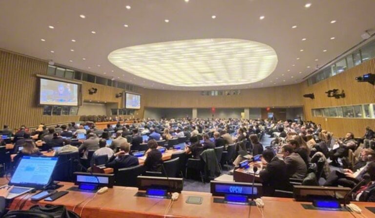 The UN General Assembly’s First Committee met from October to November last year at UN Headquarters in New York. Working with the Stop Killer Robots campaign and other partners, SGI helped bring the voices of civil society into the discussions. Each year since 2023, following its approval by the First Committee, a resolution on lethal autonomous weapons systems has been adopted by the UN General Assembly with the support of more than 150 countries.　Credit:SGI