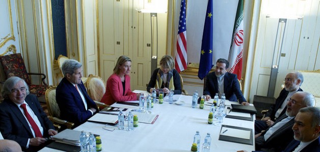 EU High Representative for Foreign Affairs and Security Policy Federica Mogherini with with Iranian Foreign Minister Javad Zarif and American Secretary of State John Kerry at the Palais Coburg Hotel, the venue of the nuclear talks in Vienna, Austria on July 9, 2015. Credit: European External Action Service