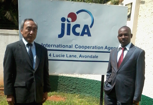 From left to right: Yuko Mizuno JICA Resident Representative in Zimbabwe, and James Nyahunde, JICA Programs officer at their Zimbabwean office in the Zimbabwean capital, Harare. Photo by Jeffrey Moyo of IDN