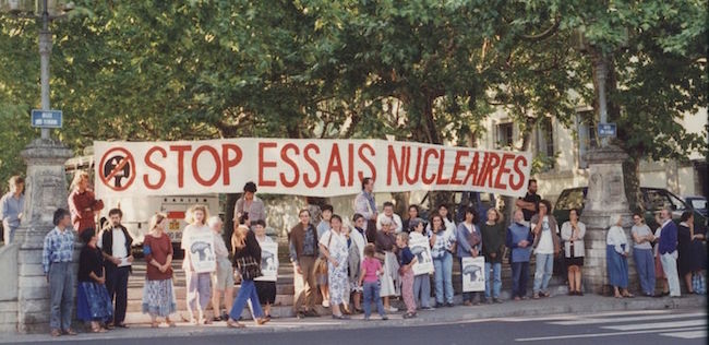 Demonstration in Lyon, France in the 1980s against nuclear weapons tests. / Wikimedia Commons.