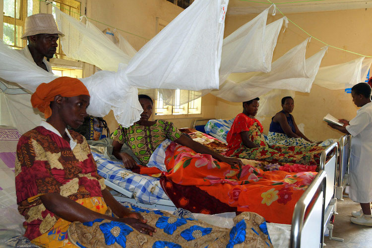 A UNFPA-supported health centre 400 kilometers southwest of Uganda’s capital Kampala, includes a ward where women in their final stages of pregnancy can remain comfortably and avoid arduous travel once labour begins. /UNFPA｜Omar Gharzeddine