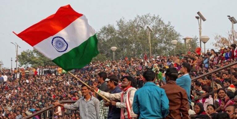 インドで広がる「民主主義の赤字」
