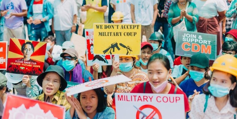 ミャンマーの民主主義の支援には条件がある