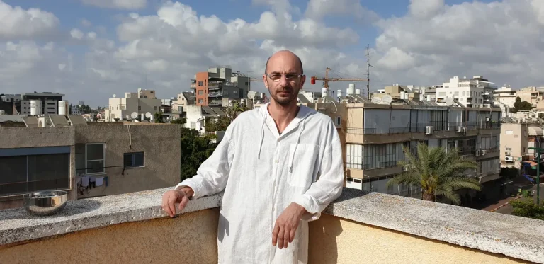 助けられるなら、助けよう。―ウクライナ人支援に立ちあがったイスラエル人ボランティアたち（３）スタス・マネヴィッチ（イスラエル・フォー・ウクライナ設立メンバー）