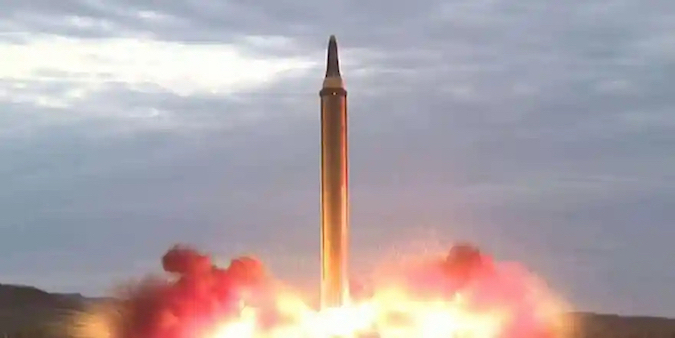 核戦力を強化し、西側に抵抗する北朝鮮