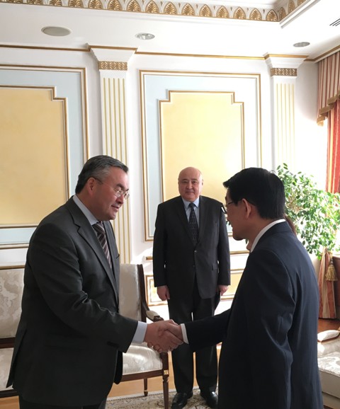 Mr. Hirotsugu Terasaki, called on Kazakh Foreign Minister Mukhtar Tleuberdi at Ministry of Foreign Affairs on Oct 2, 2019. photo by Seikyo Shimbun