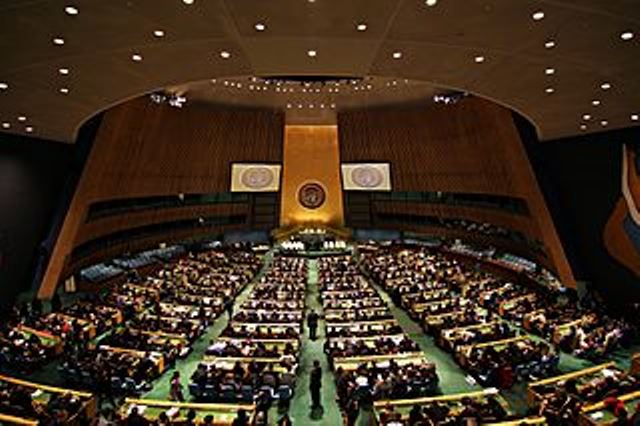 United Nations General Assembly Hall in the UN Headquarters, New York, NY/ Basil D Soufi 