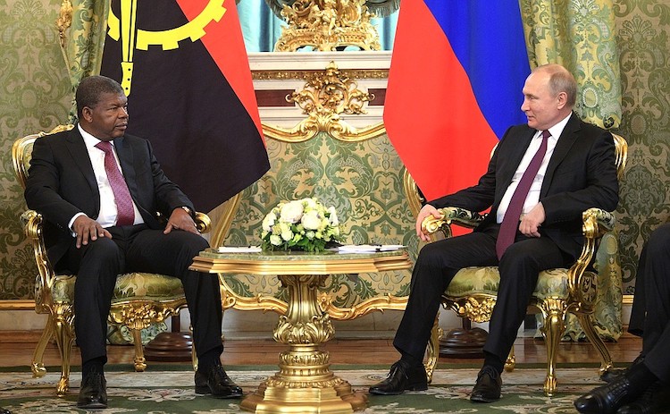 Photo: President Lourenço of Angola with President Putin of Russia. Credit: en.kremlin.ru
