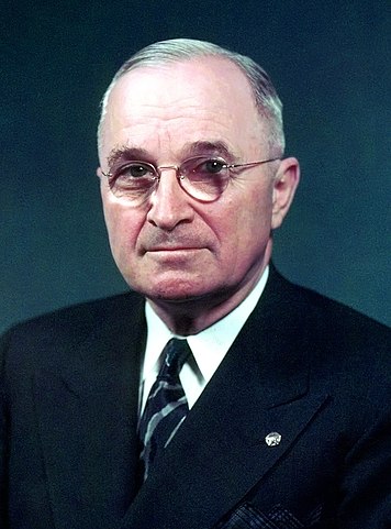 Portrait of President Harry S. Truman / By National Archives and Records Administration. Office of Presidential Libraries. Harry S. Truman Library, Public Domain