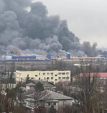 Russian bombing of Mariupol/ By Mvs.gov.ua, CC BY 4.0
