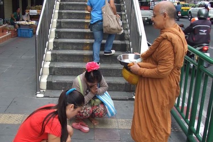 ｜タイ｜精神医療の危機への仏教の対応を妨げる世俗主義