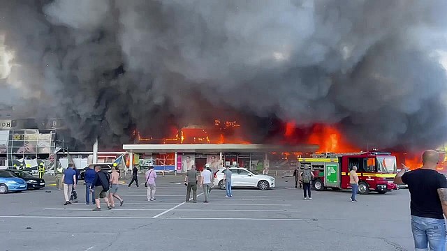 A shopping center in the city of Kremenchuk in the Poltava region of Ukraine after a Russian rocket strike on June 27, 2022 at 15:50. Credit: Dsns.gov.ua, CC BY 4.0